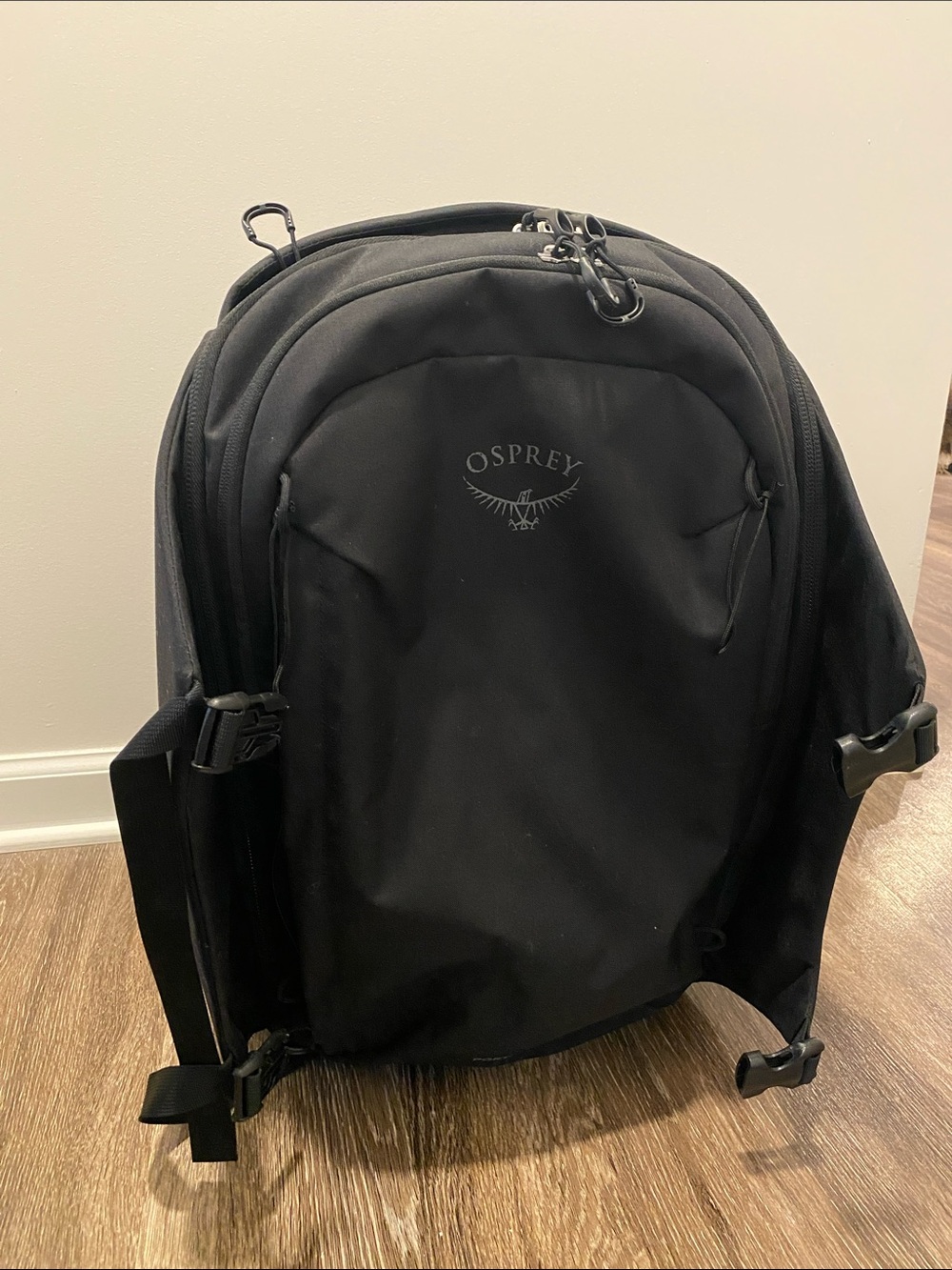 OSPREY Black Porter 46